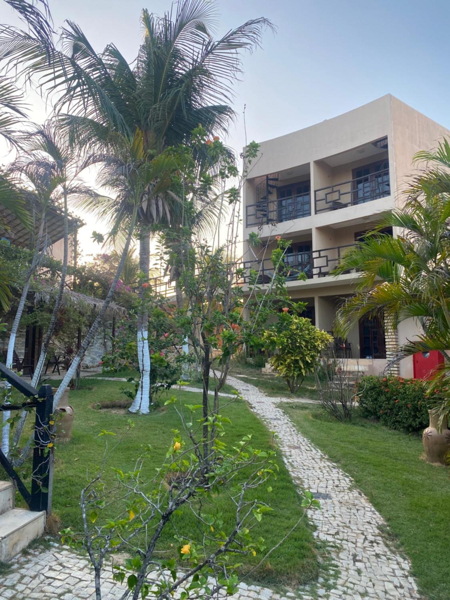 Pousada Aruana Canoa Quebrada Buitenkant foto